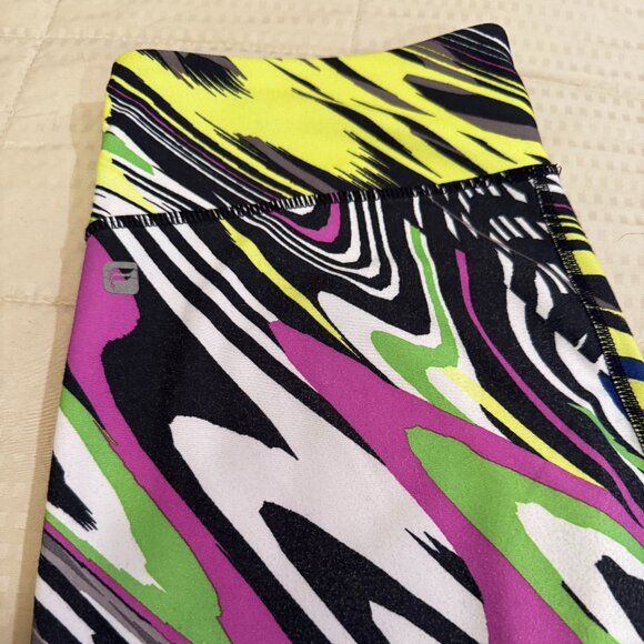 Fabletics, Define Mid-Rise Crop Legging, Medium, Carnival Print - Picture 3 of 5